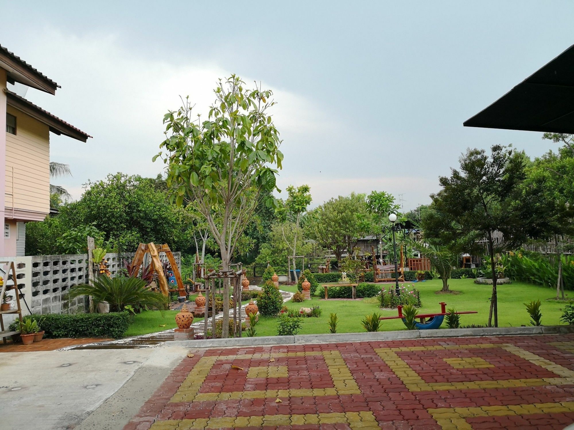Baan Canalee Phra Nakhon Si Ayutthaya Buitenkant foto
