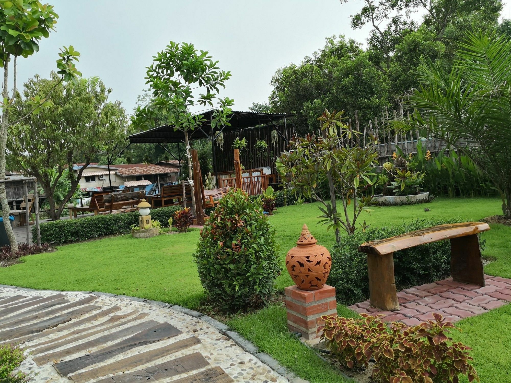 Baan Canalee Phra Nakhon Si Ayutthaya Buitenkant foto